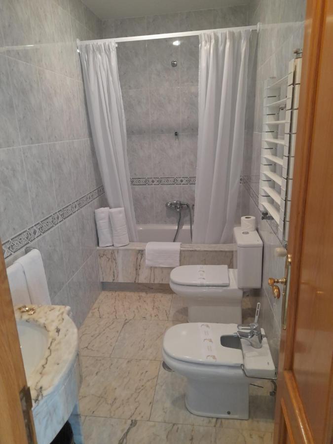 Hotel Os Carballos ซิกวยโร ภายนอก รูปภาพ